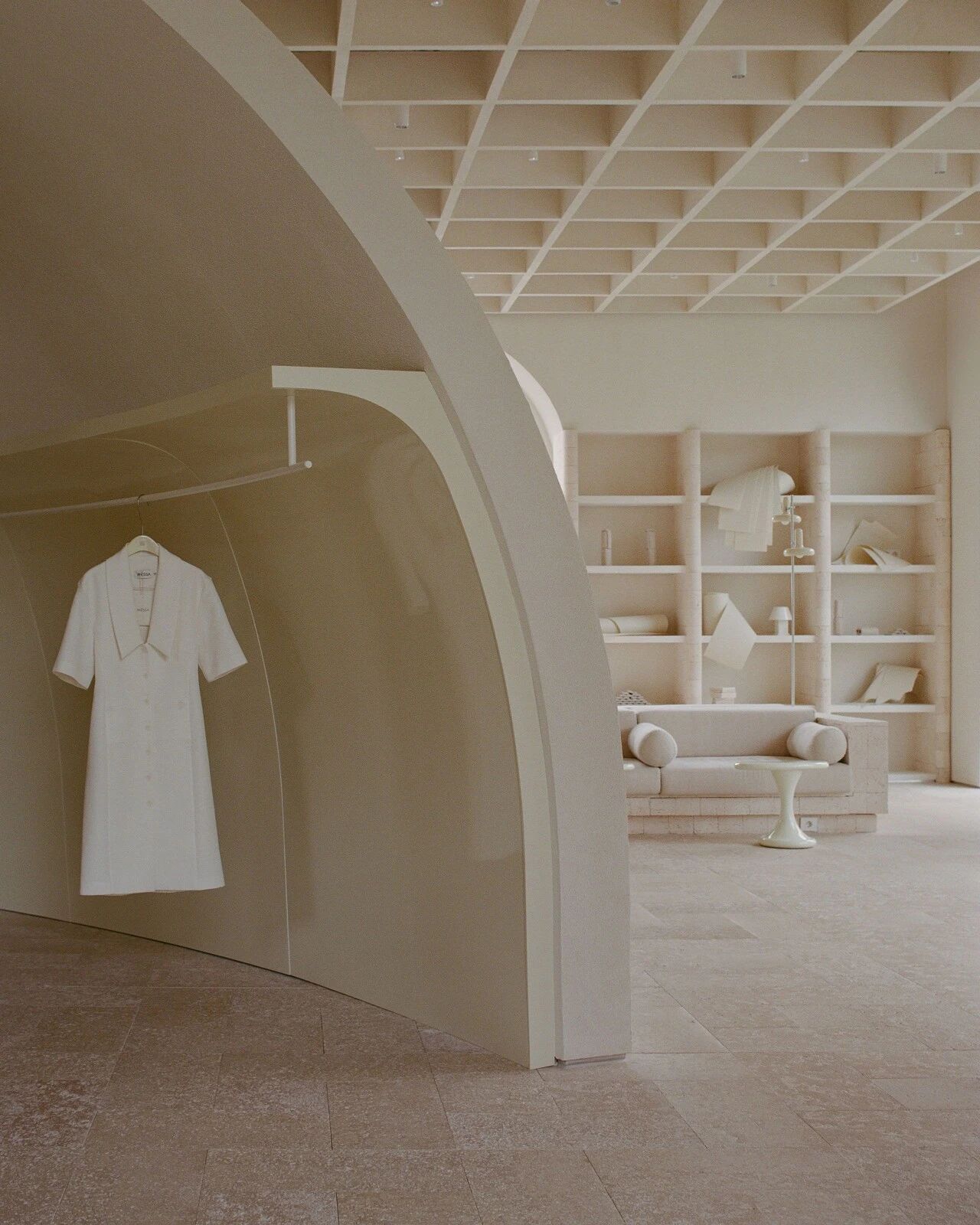 Messa House 女装零售店丨哈萨克斯坦丨UP2DATE architects-16