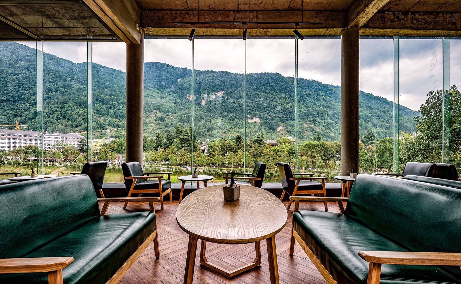 张家界·六甲设计酒店 ：上海曼都建筑设计-10