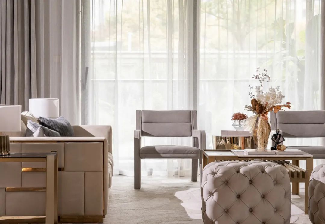 全球视野下的轻奢公寓设计丨中国上海丨HWCD 设计工作室-20