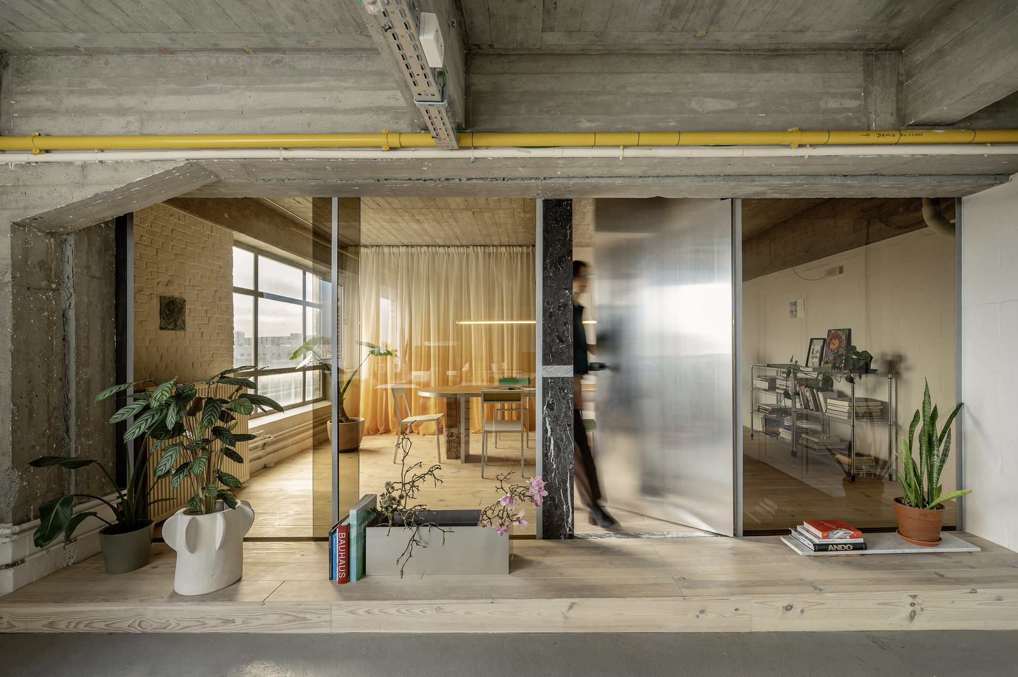 玛丽·托马斯工作场所丨比利时丨tweestroom architecten-27