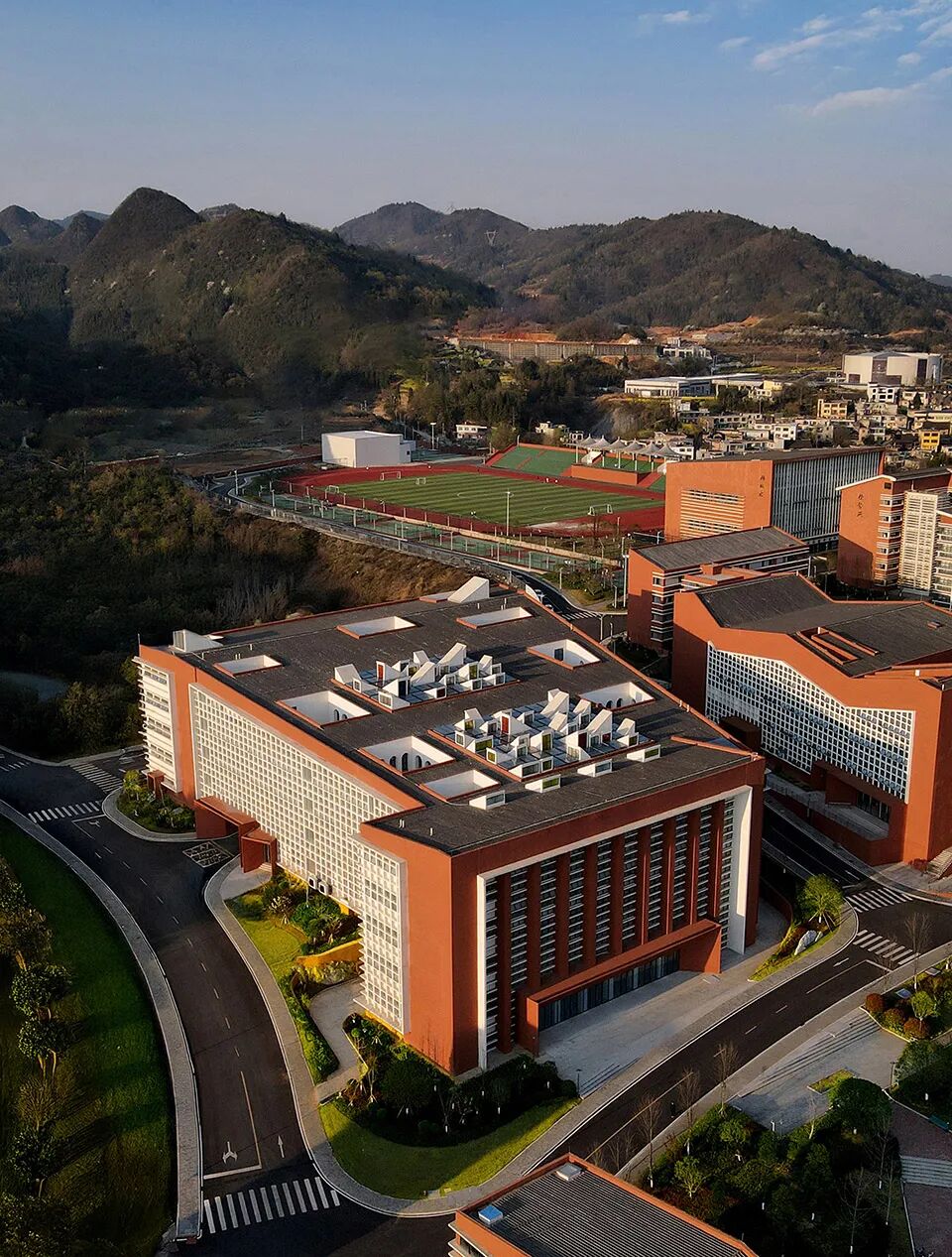 新作｜贵州传媒职业学院图书馆及信息中心-21