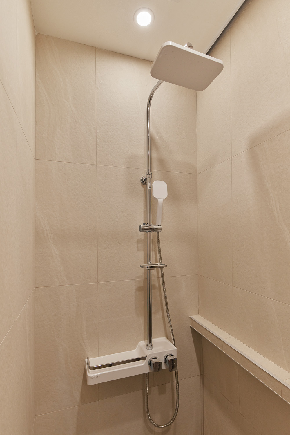 白色梦幻，高级感爆棚的 27 平米小户型设计-20