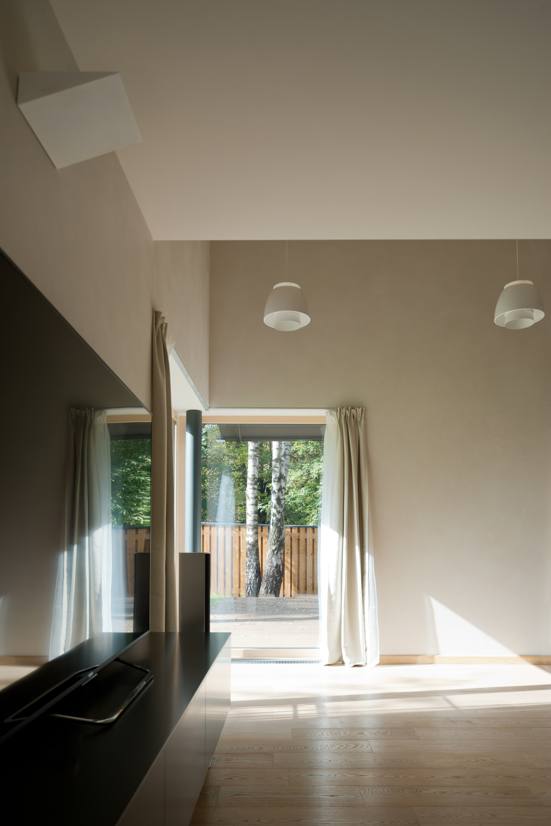 莫斯科郊区别墅，绿意环绕的现代生活-35