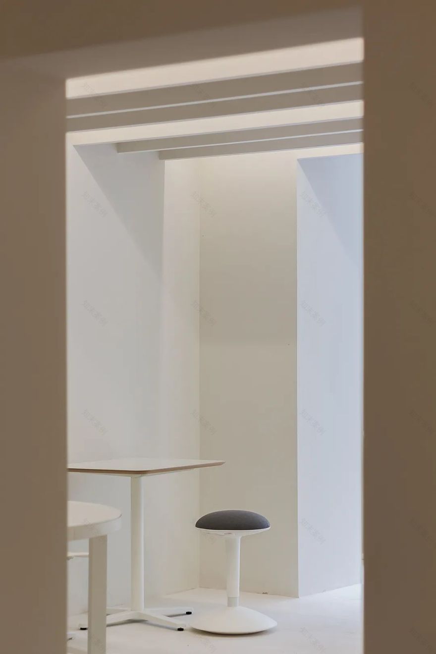 成都 Pause 咖啡店 | 构建主义空间的魅力-106