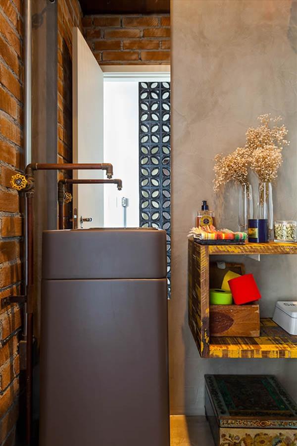 建筑师 Nautilo 巧妙融合工业风格，打造巴西 360 度公寓-9