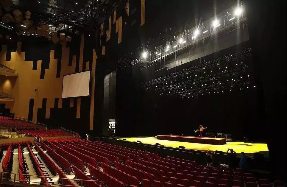 全球独一无二的吉他酒店,音乐与设计的完美融合-47