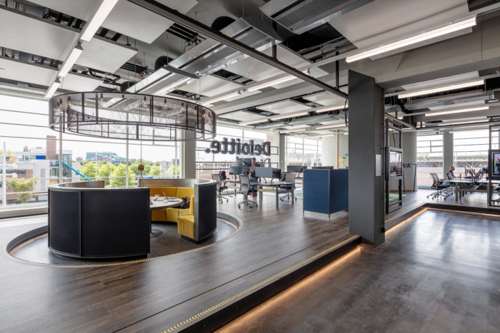 Deloitte Digital Offices by DZAP-10