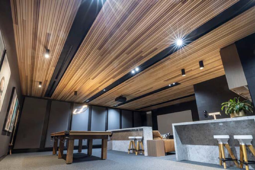 丨Wendy Holland和Kelli-16