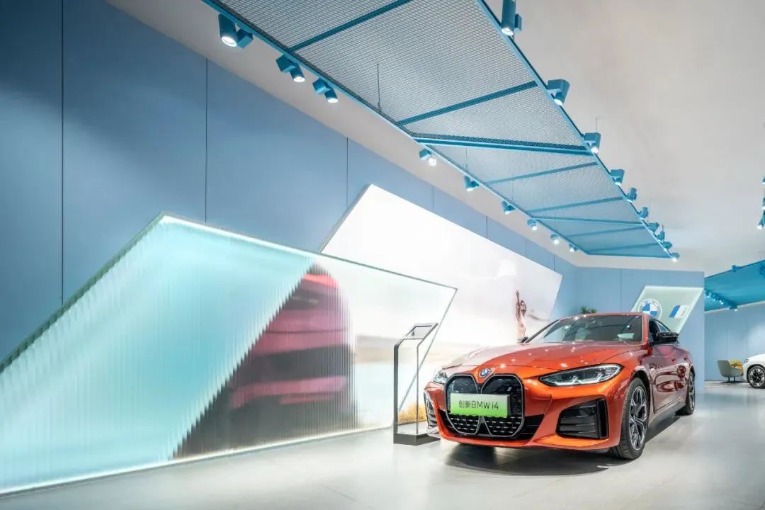 BMW i 成都天街店丨中国成都丨SODA-5