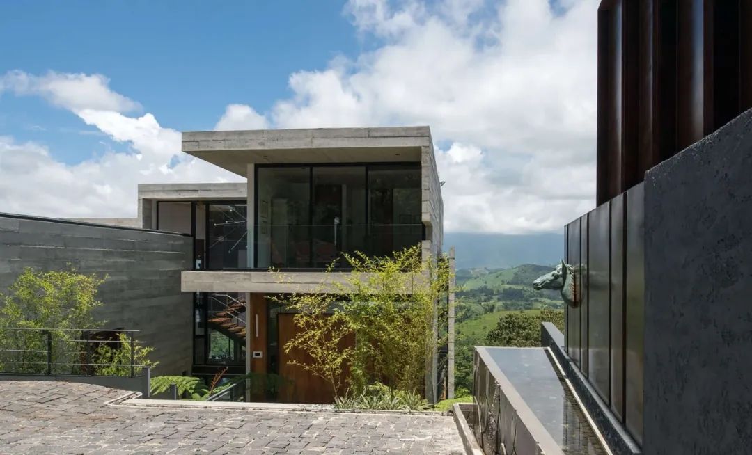 深山秘境 | Paz Arquitectura 的建筑奇迹-53