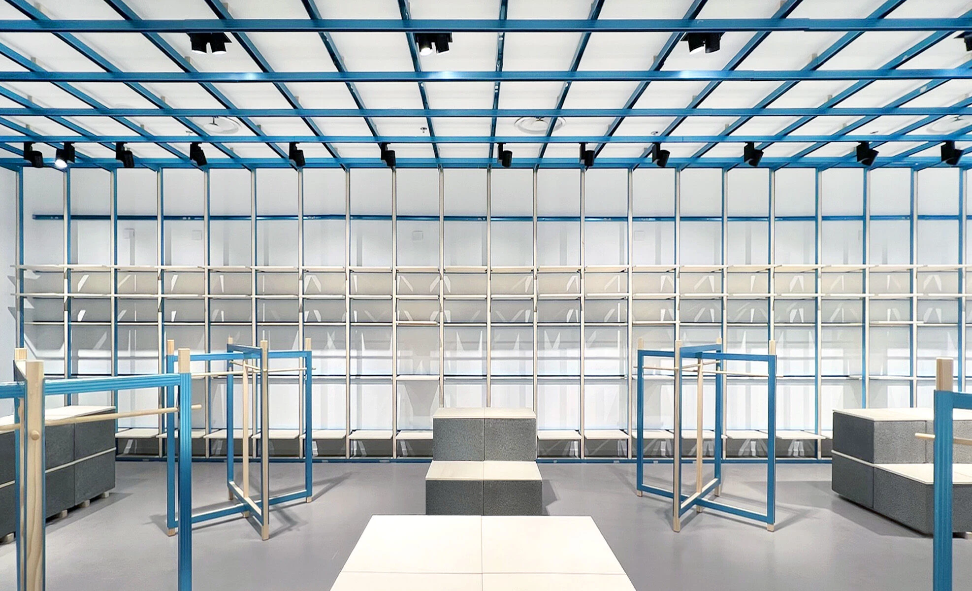 可逆的商店或可反转的商店丨意大利米兰-44