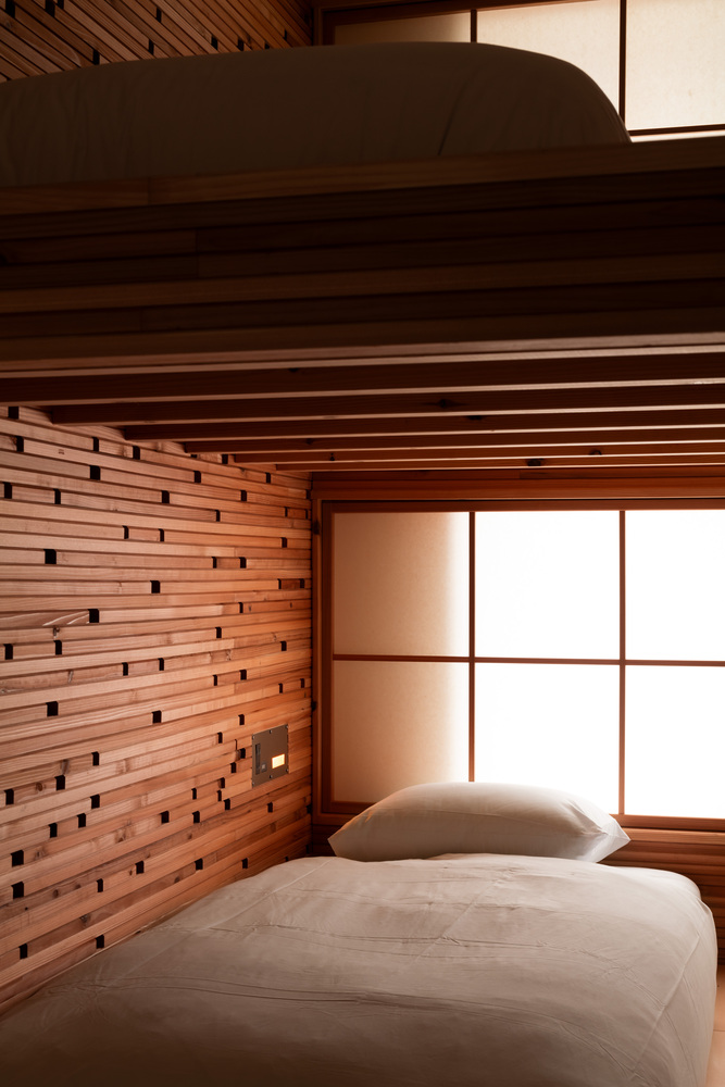 融合地域特色的“微小建筑”酒店丨日本丨Kraft Architects-28