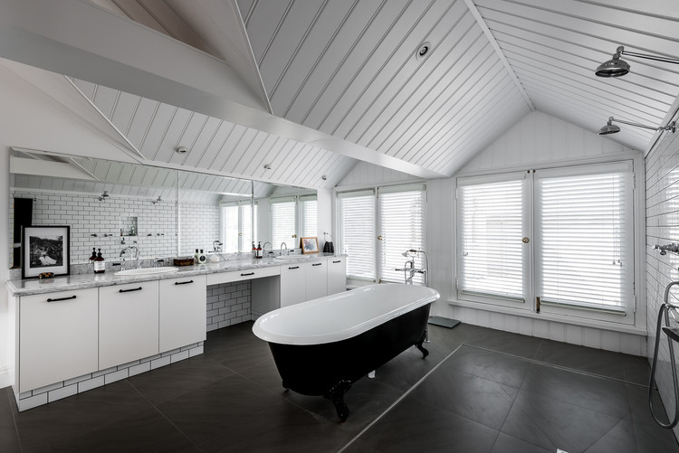 澳大利亚 Fremantle 老宅翻新，现代工业风融入温暖曲线-24