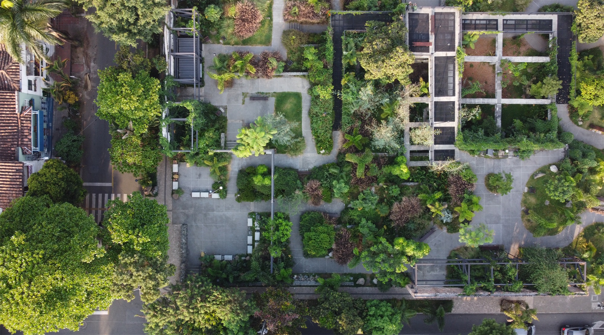 自然的生长花园PRADO PARK / Edgar Mazo-18