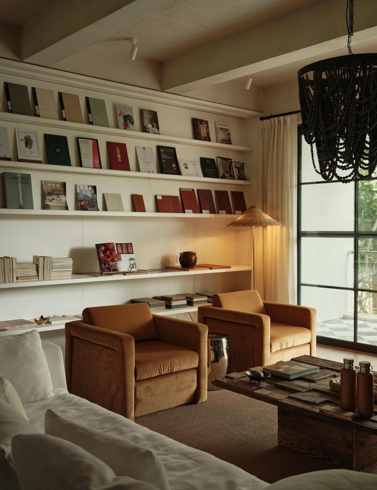 珠海由页设计 · 设计师孙沐的办公室丨中国珠海-37