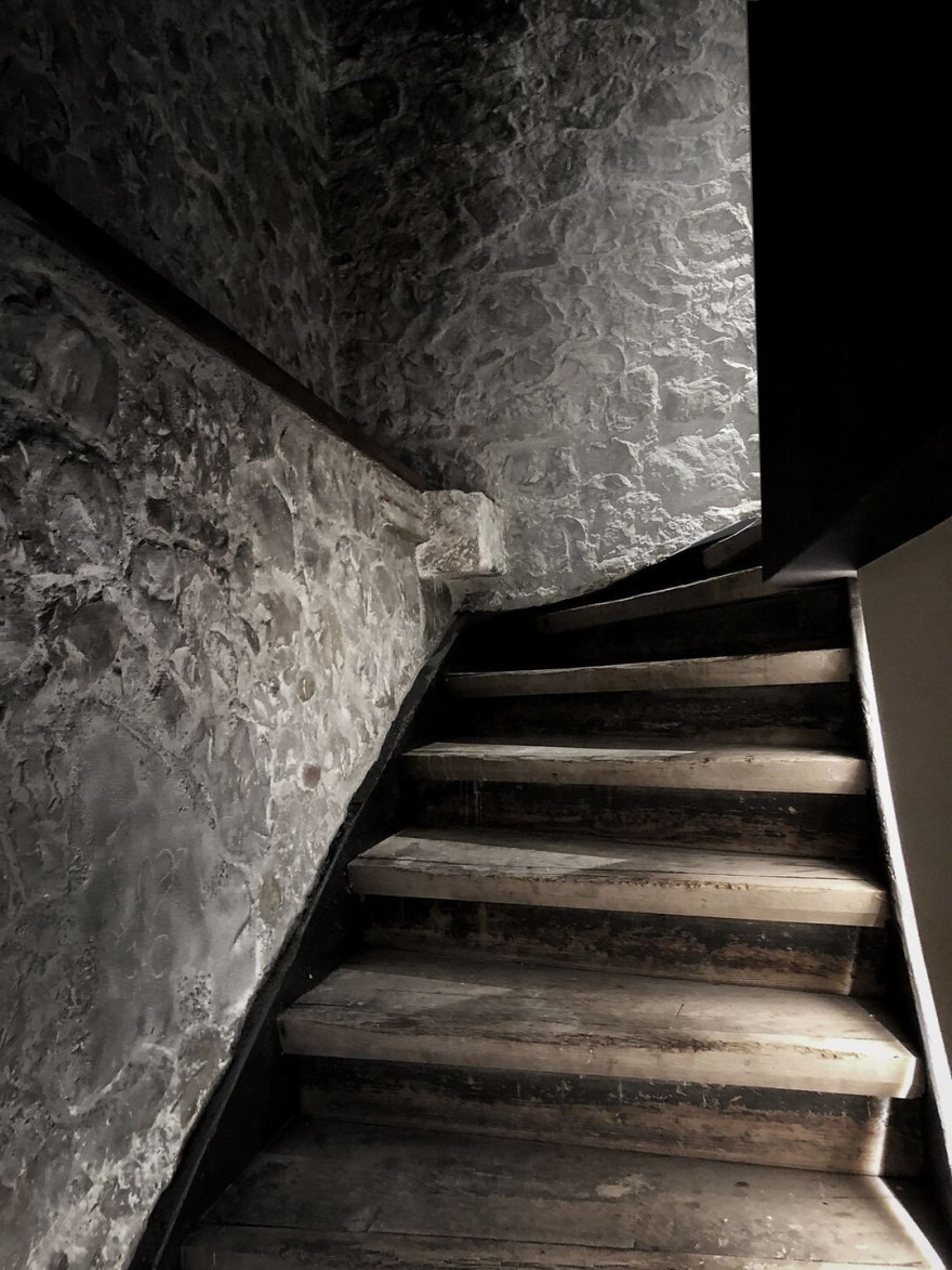 COCC· and coherent 打造瑞士圣加仑老城区温馨酒馆-18