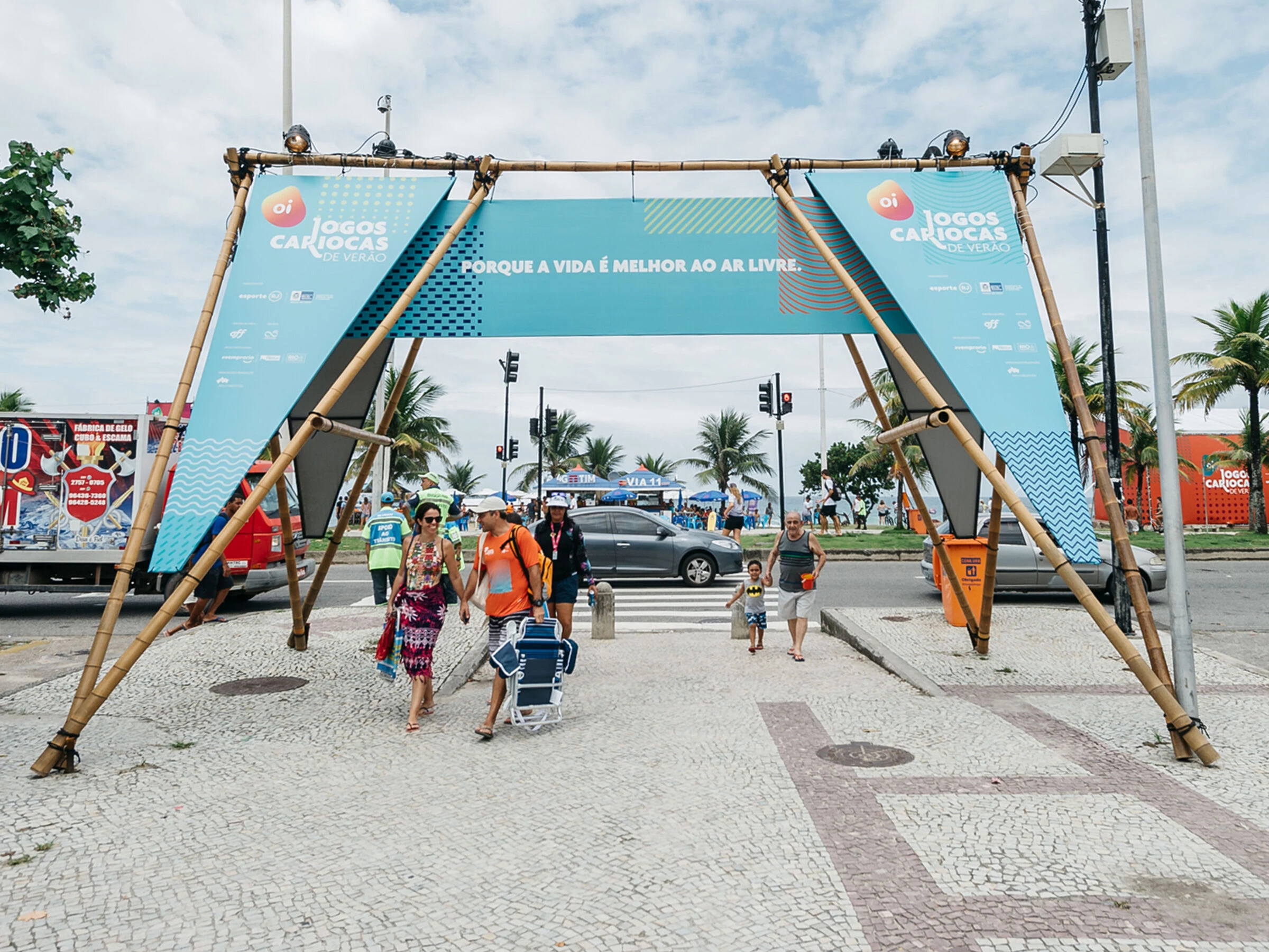 Textile bamboo structures for open-air events-30