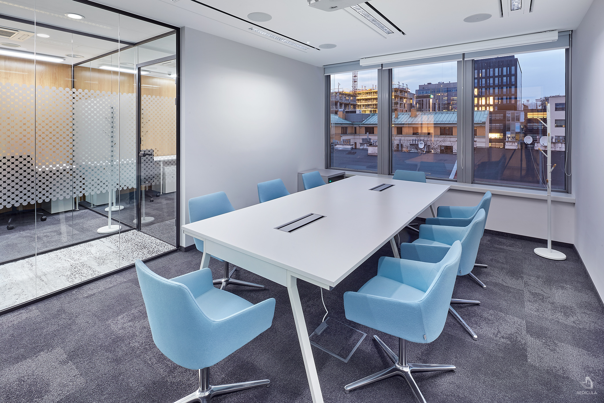 波波共享办公空间丨波兰华沙-34