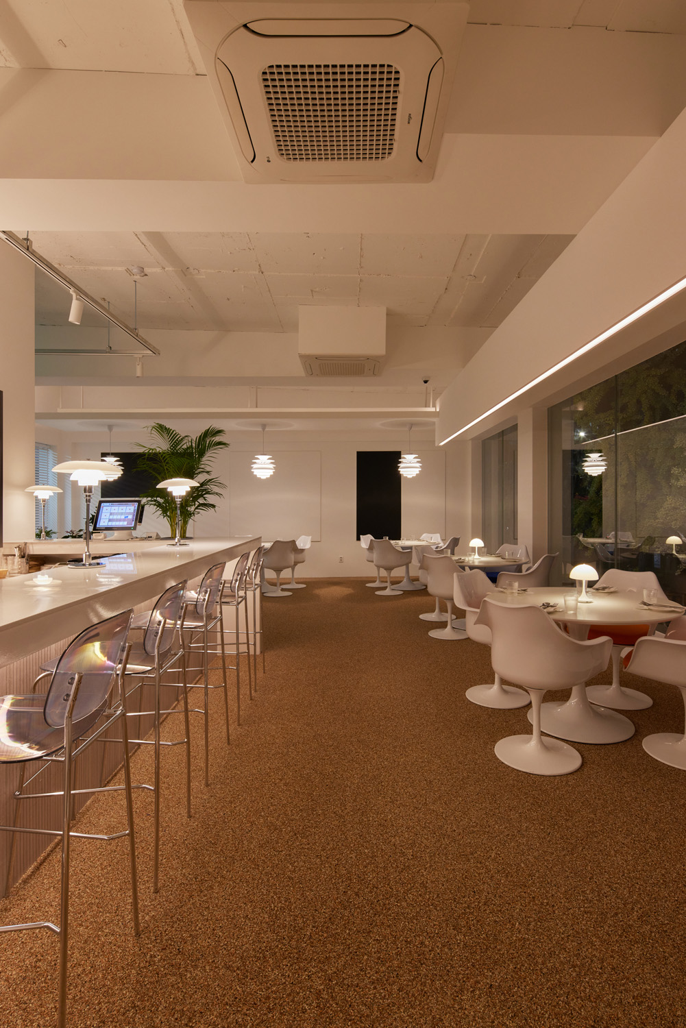 27 坪现代高级酒廊设计，展现精致品味-16