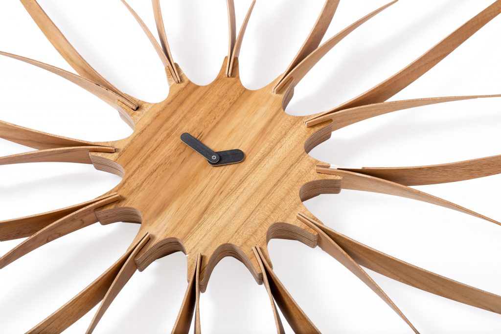 墨西哥设计展上,Gravity Probe B 时钟以相对论为灵感成为焦点-22