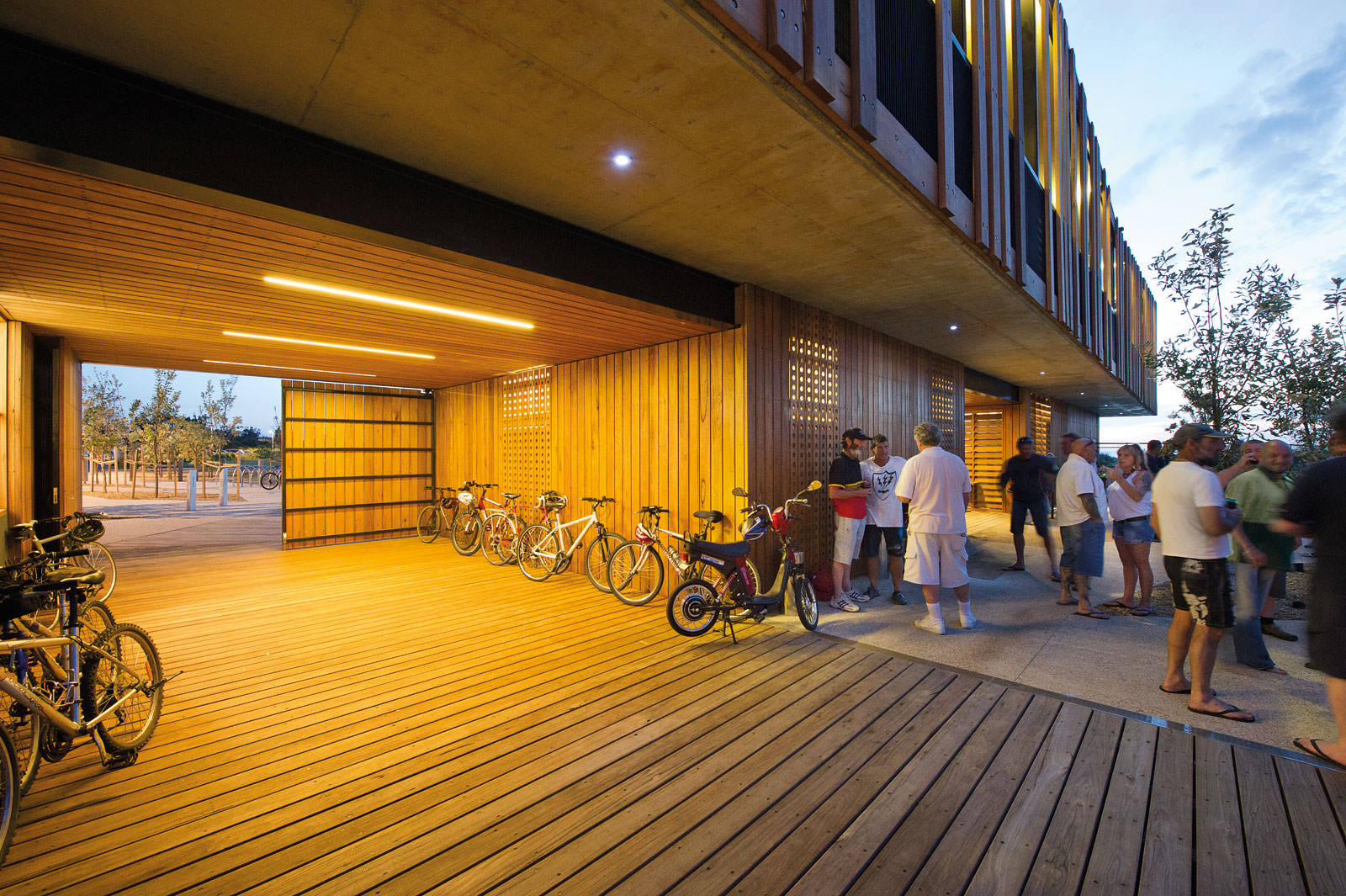 丨CanadaVictoria丨Jackson Clements Burrows-36