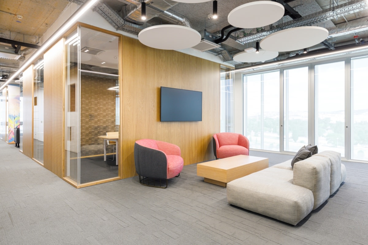 科菲迪斯里斯本办事处丨葡萄牙里斯本丨Cushman & Wakefield-17