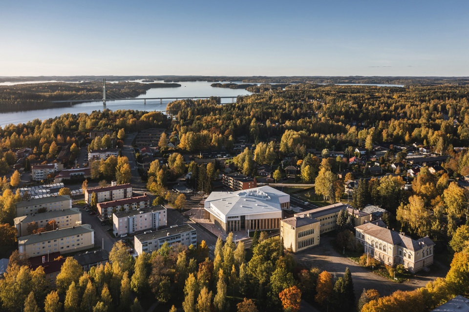 芬兰黑诺拉高中丨Lahdelma & Mahlamäki Architects-2