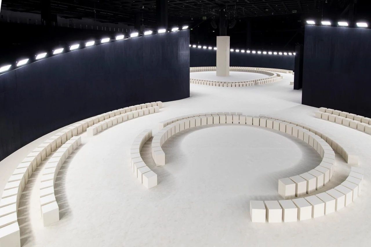 古驰 A,2023 年 W 秀场空间丨意大利米兰丨Gucci 品牌旗下设计团队-65