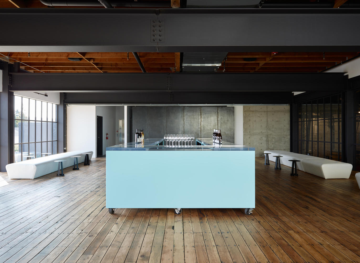 查尔斯·史密斯葡萄酒喷气城-36