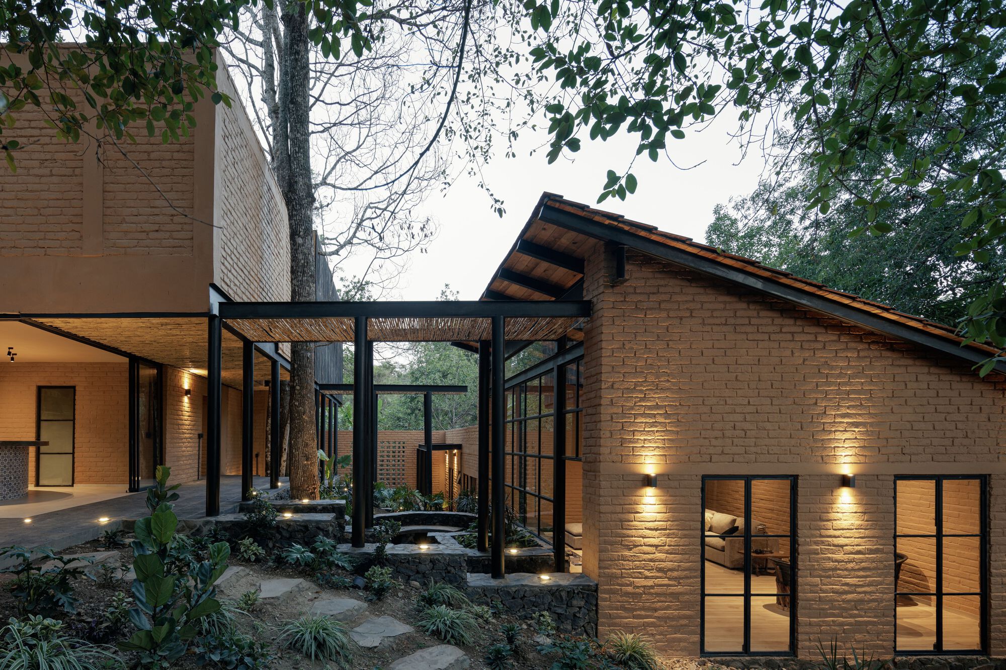 庭院式住宅丨墨西哥丨herchell arquitectos-30