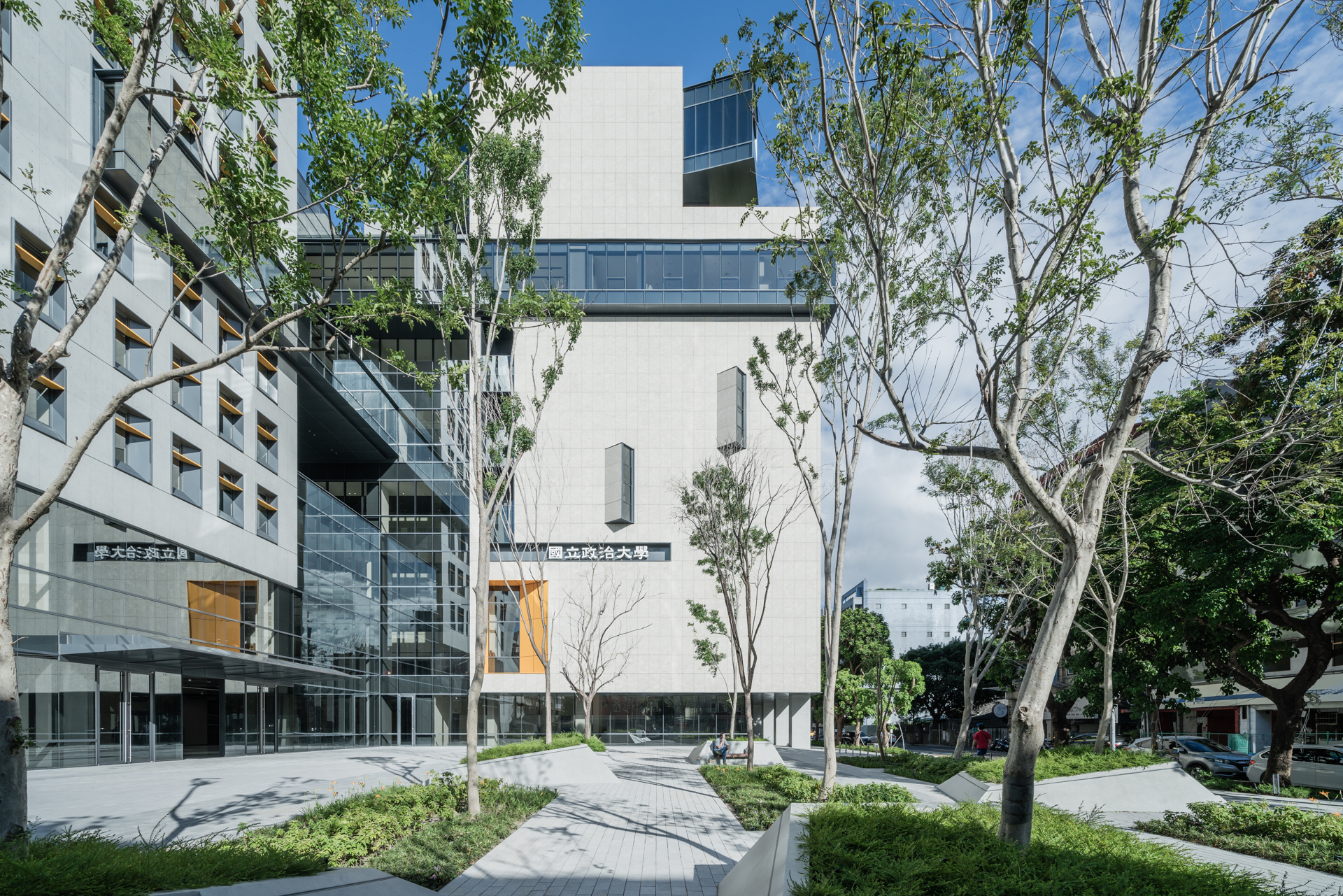 NCCU 公共与工商管理教育中心丨JJP Architects and Planners-12