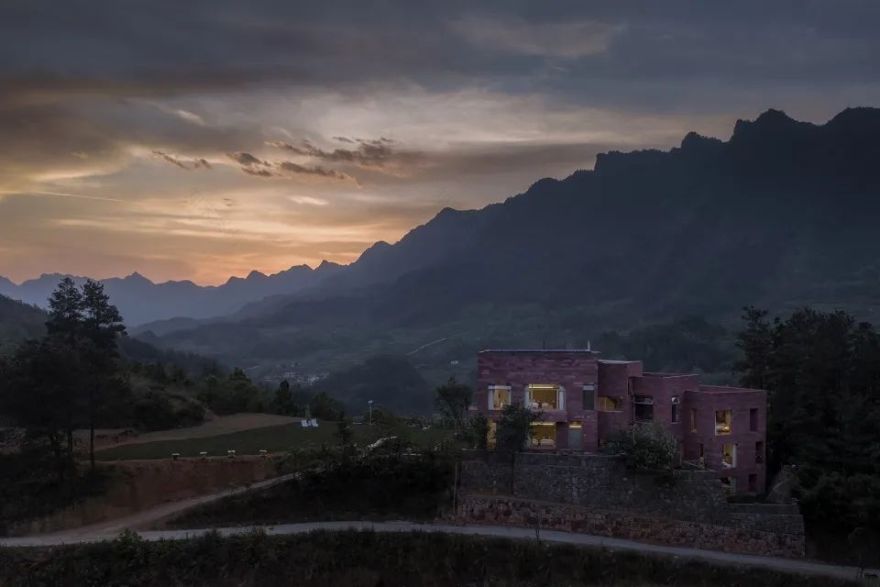 张家界红色石屋丨中国张家界丨素建筑设计事务所-19