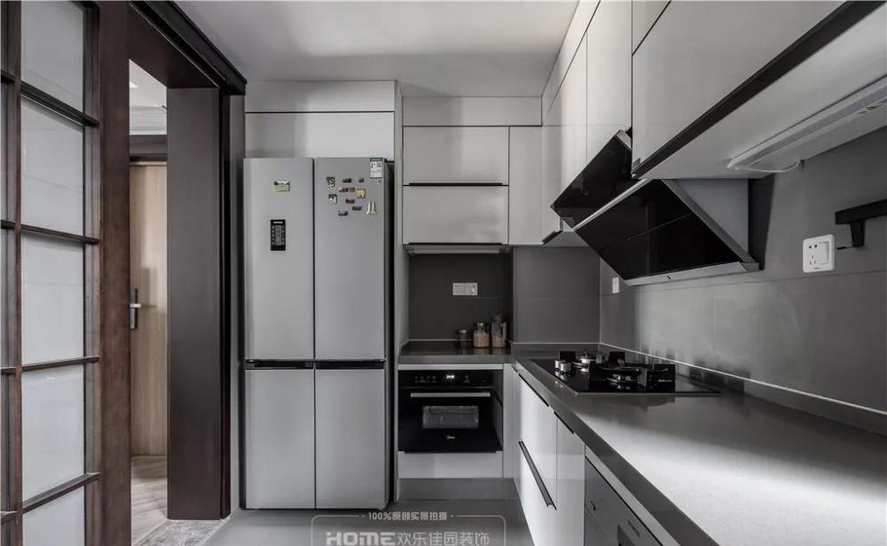 异形空间,极简美学——小康哥的定制之家-38