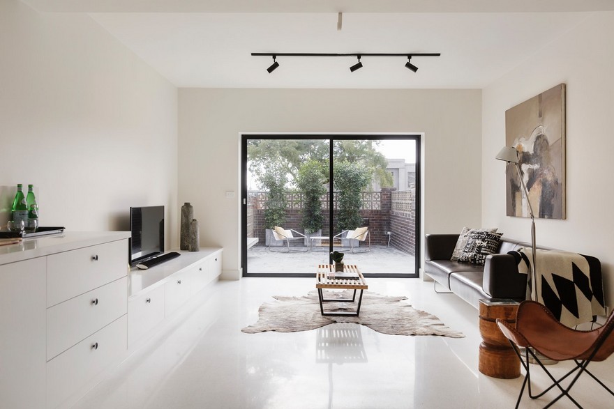 Spider House: Renovation to a Mid Century Solid Brick Suburban House-27