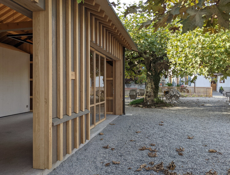 尚比西站广场小屋改造丨瑞士-9