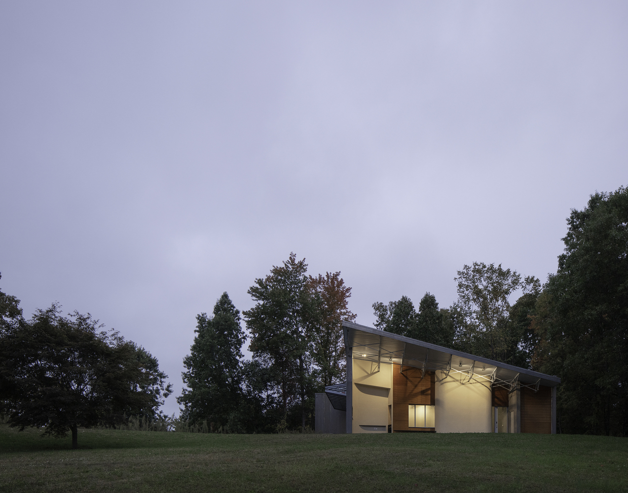 灰白色尼瓦泳池别墅丨美国纽约丨GAuthier Architects-23