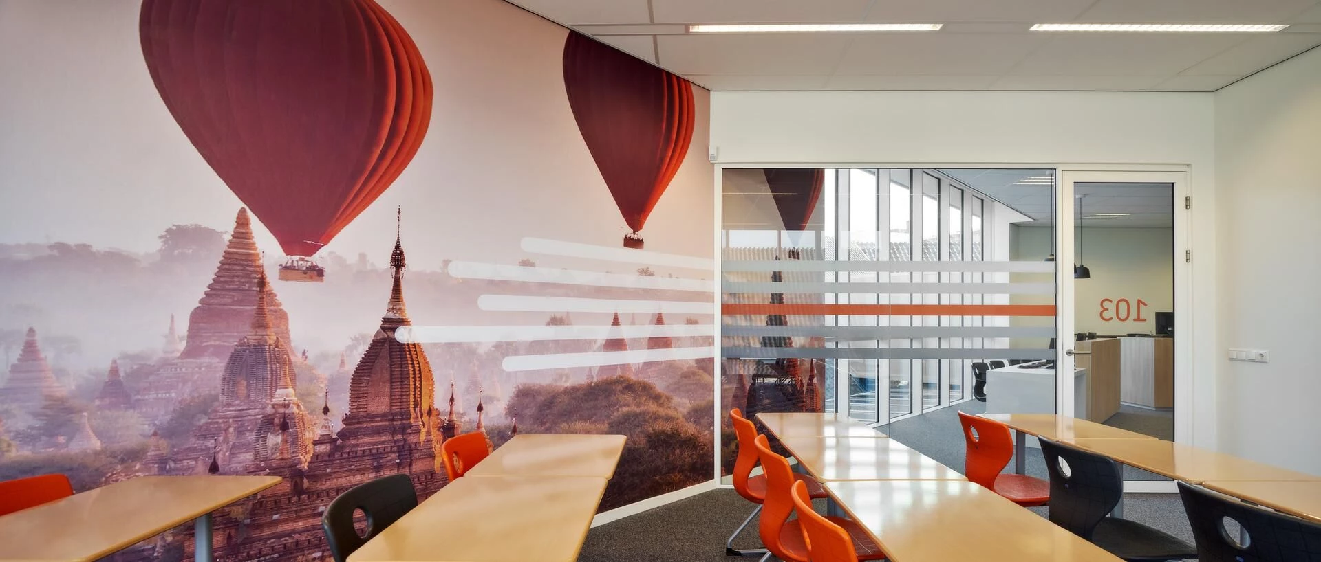 荷兰 Seeligkazerne Breda 办公楼丨荷兰布雷达丨The Rooi Pannen-21