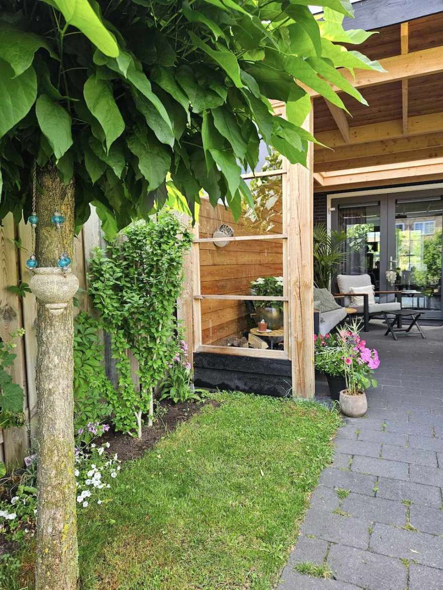 Margreet的带露台小花园丨荷兰阿森-14