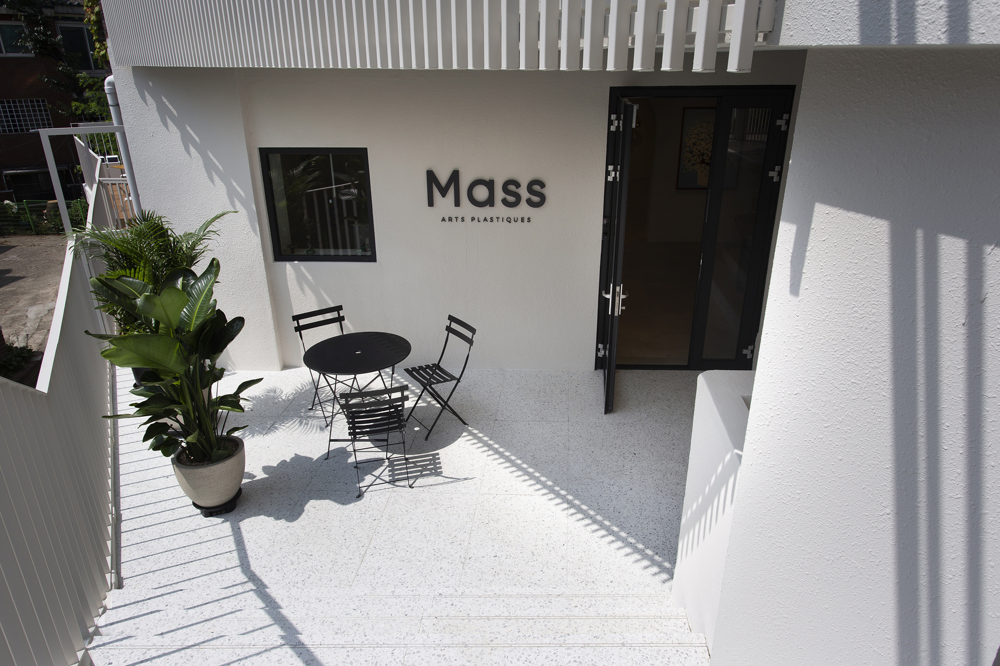 MASS Arts Plastiques Gallery / Form & Function-37