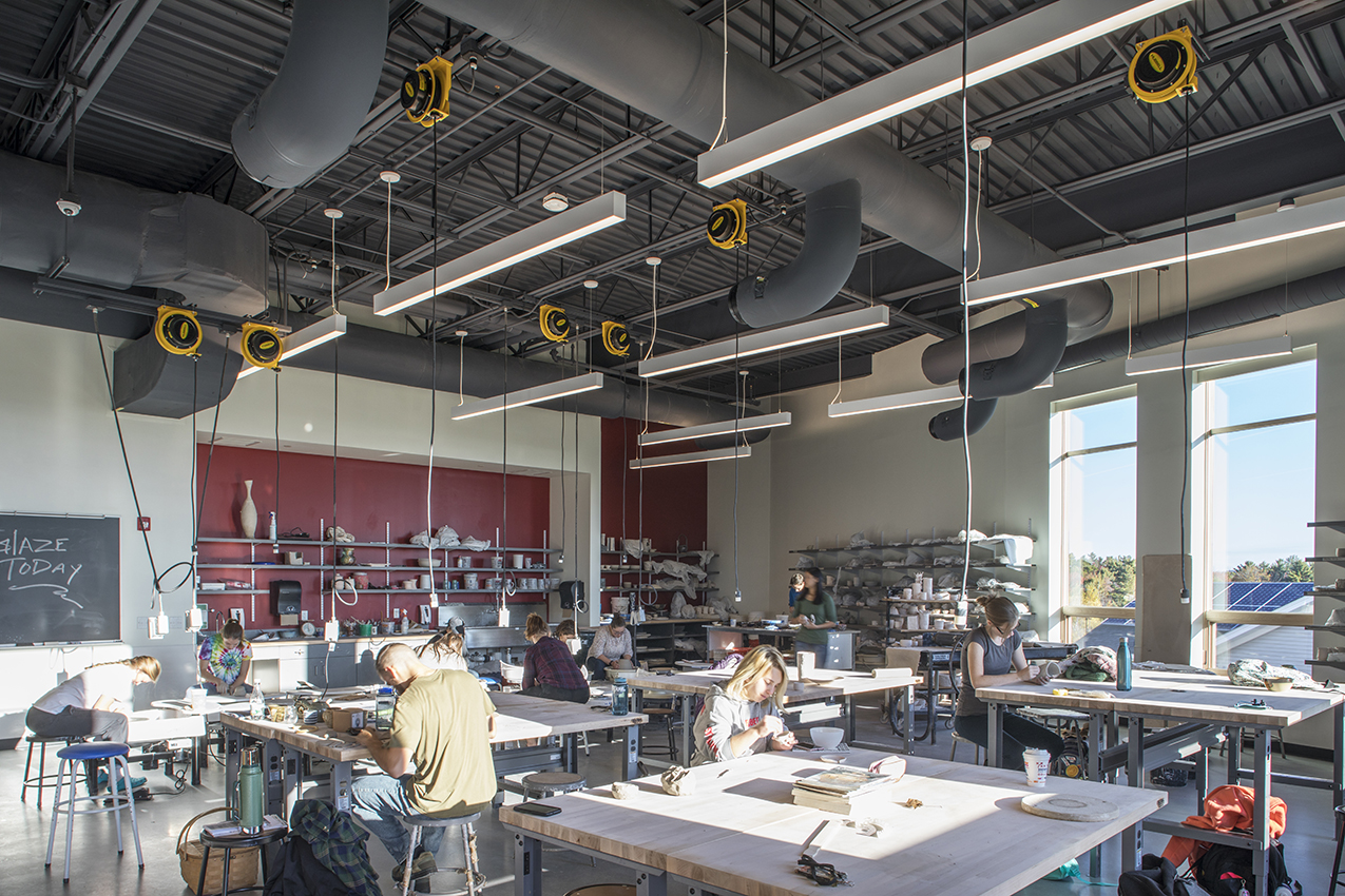 SLAM Collaborative 打造 Colby Sawyer 学院艺术中心-17