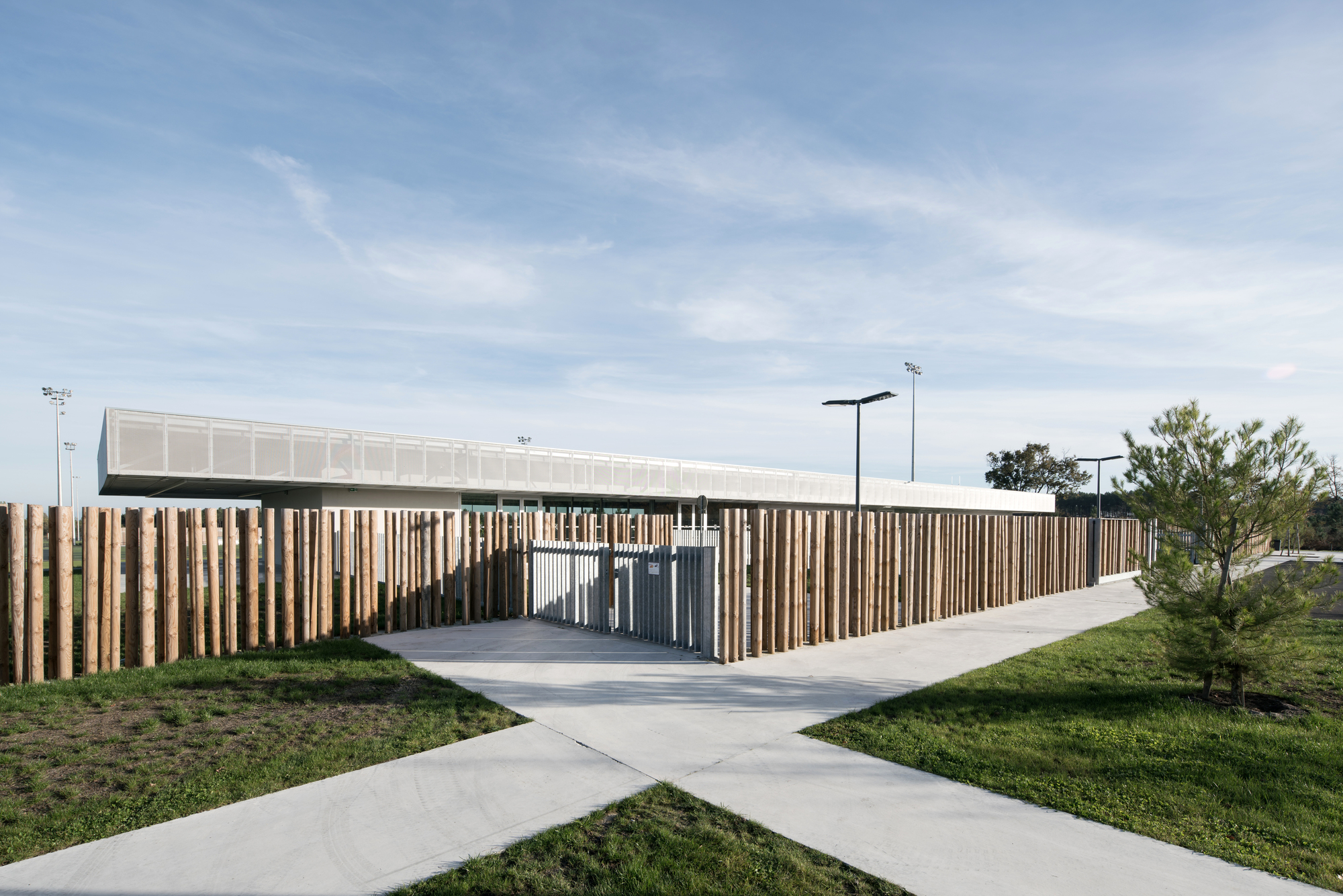 绿意盎然的 Plaine des Sports 体育公园-13