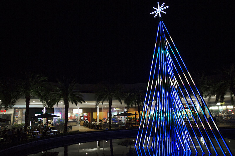 巴西商场互动式圣诞树-43