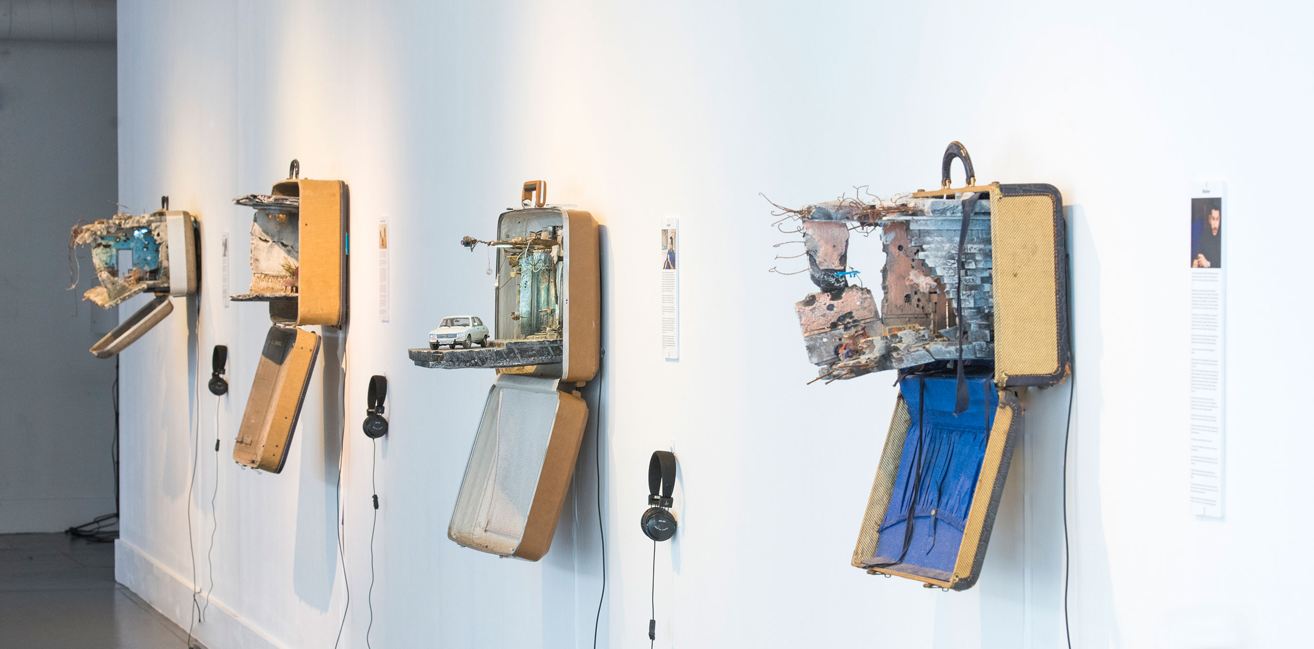 "UNPACKED | Refugee Baggage" 揭示难民真实生活-51