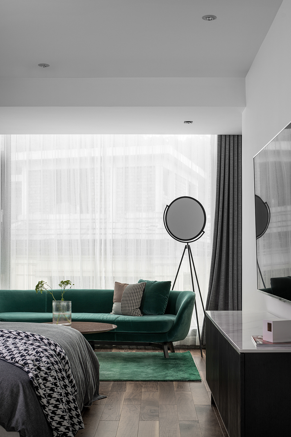 长沙 255㎡极简别墅，黑白灰演绎空间气质-45