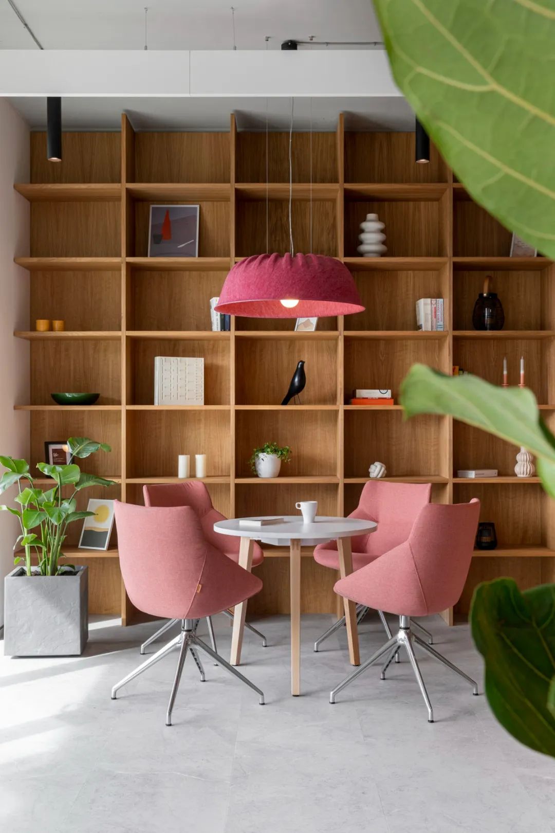 保加利亚索菲亚制药公司办公室设计丨DA architects,Ricardo Alves-27