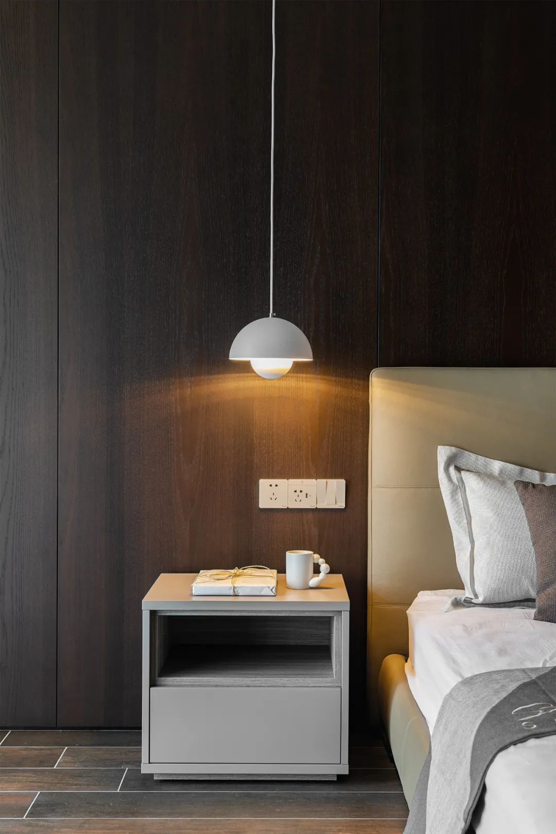 珠宝设计师的300㎡复式别墅，意式简约，美到极致！-46