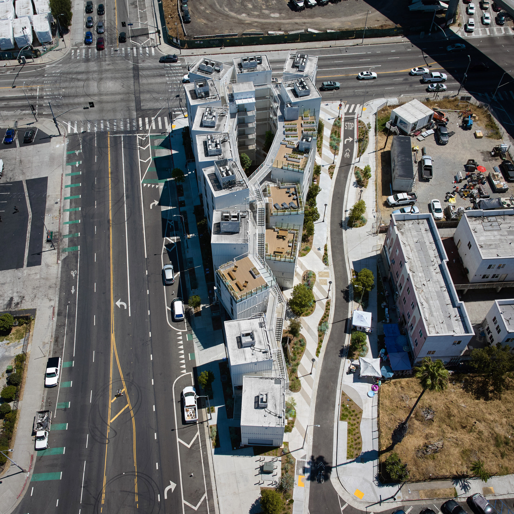 Isla Intersections Supportive Housing and Paseo / Lorcan O’Herlihy Architects-31