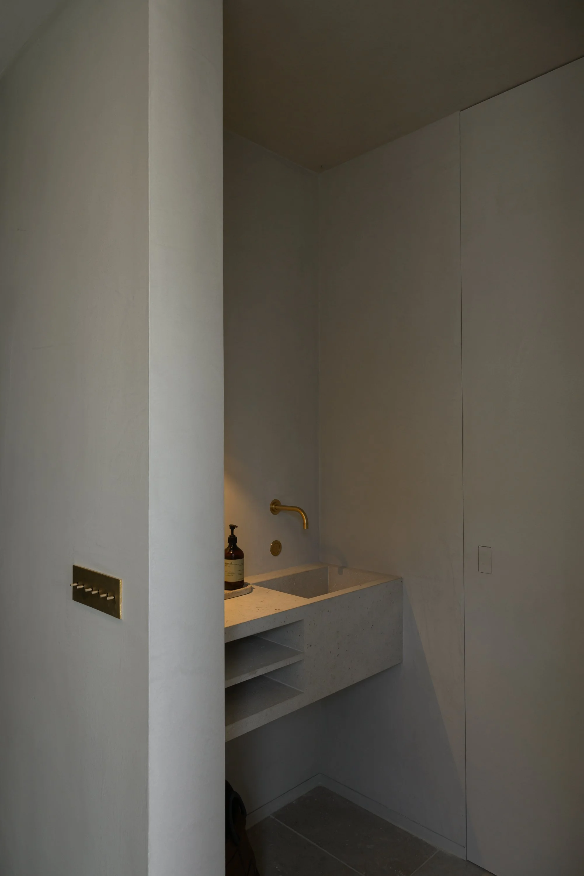 既有住宅带温室,泳池和淋浴墙的扩建项目丨Ai&M bvba-16