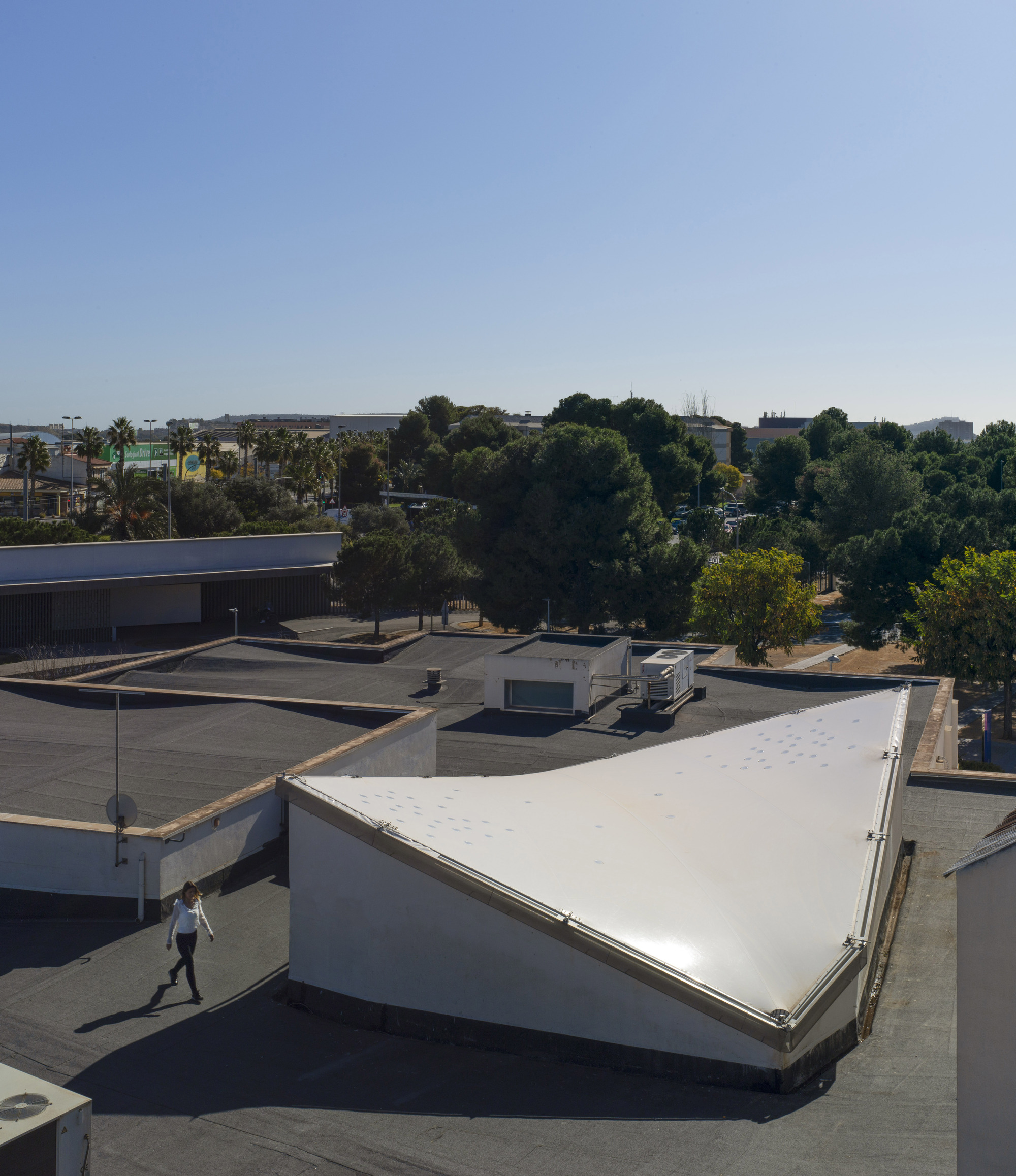 Covering Patio of Polytechnic UA / WOHA by Antonio Maciá + Daniel Carratalá-16