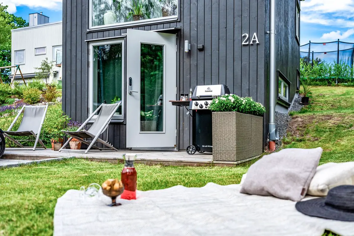 35m²迷你别墅，超大衣帽间成亮点-11